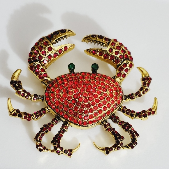Red crab brooch Heidi Daus pin queen crab vintage crystals gold sparkly - Picture 9 of 16